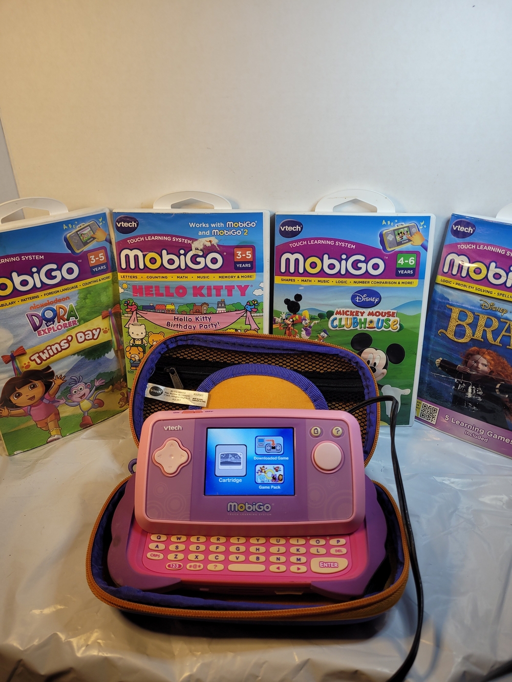 Vtech Pink MobiGo And 4 Games 2 Chargers (W)